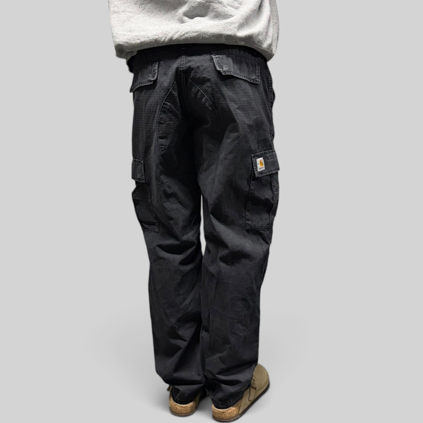 Carhartt aviation baggy cargo pants (W34)