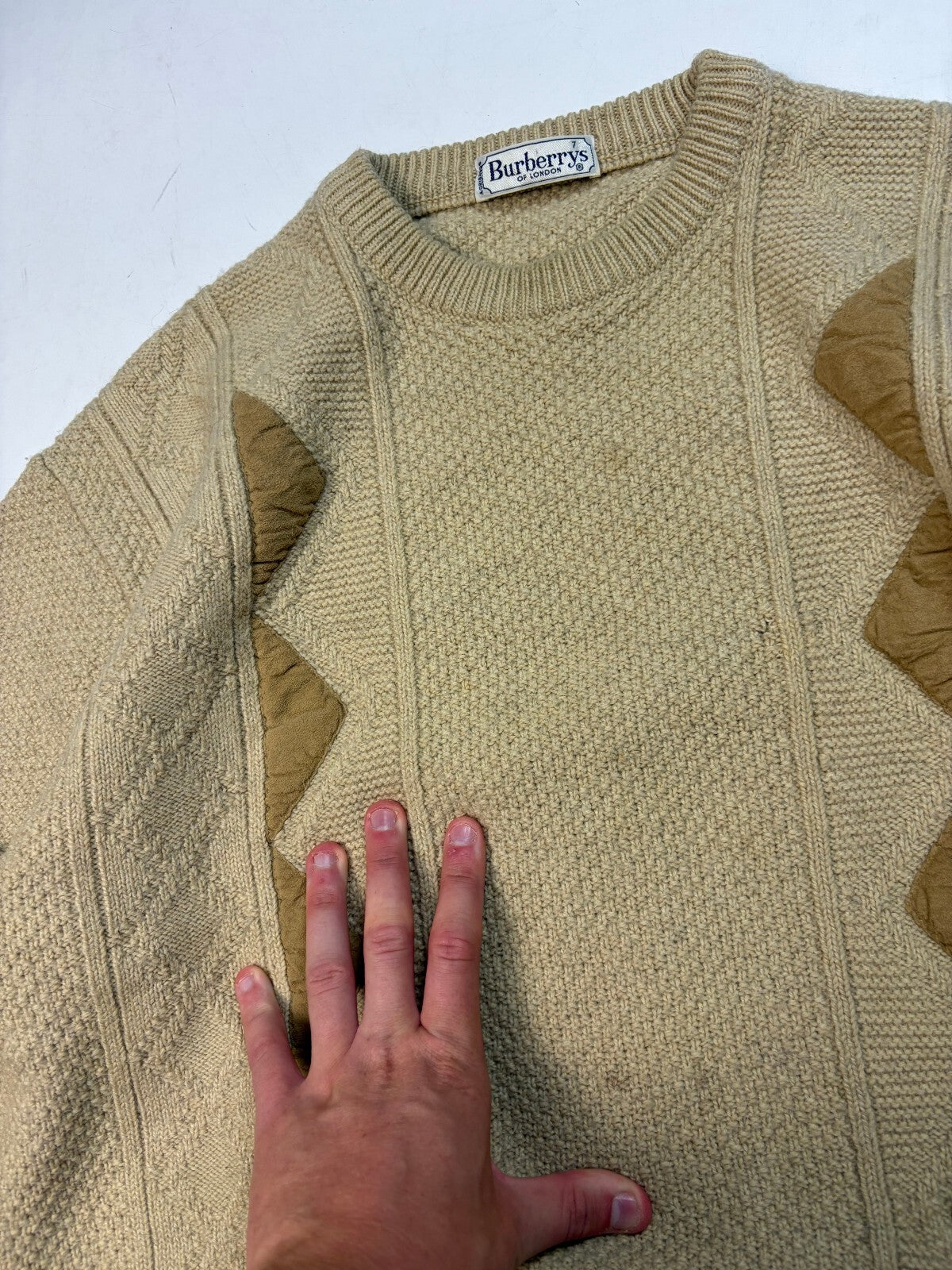 Vintage 90s Burberry geometric knit sweater (M)