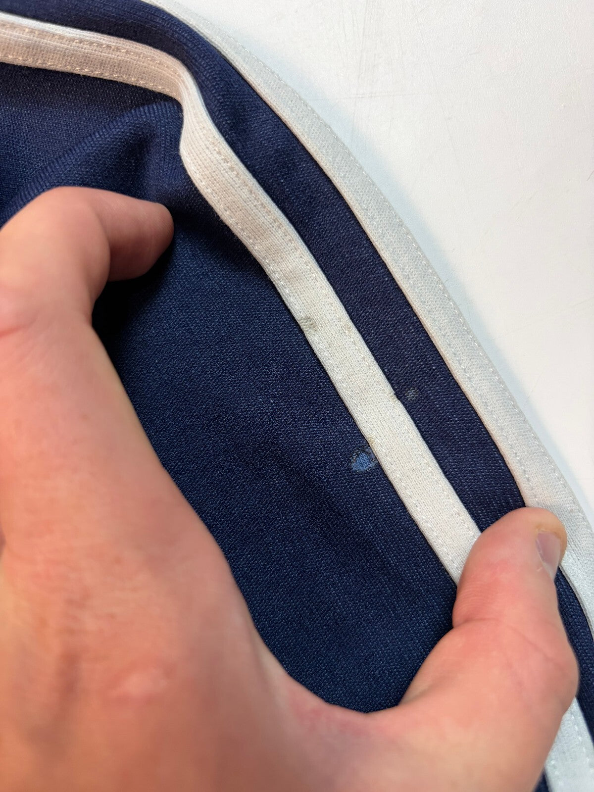 Vintage 90s adidas originals centre logo sweatshirt (L)