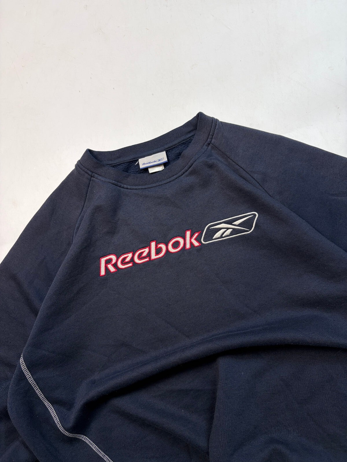 Vintage Y2K Reebok spell out sweatshirt (M)