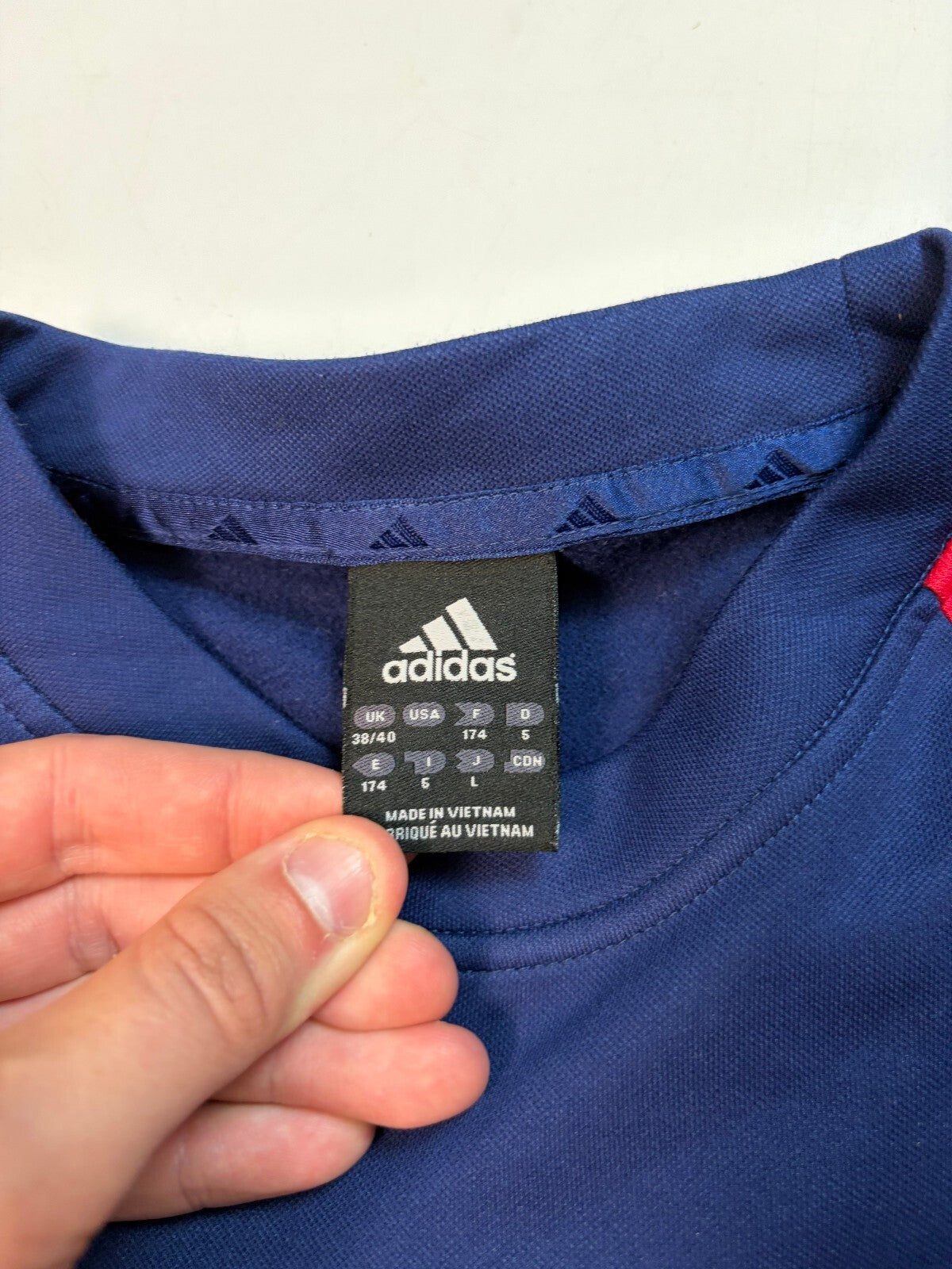 Vintage Spain 2004/05 Adidas football sweatshirt (M)