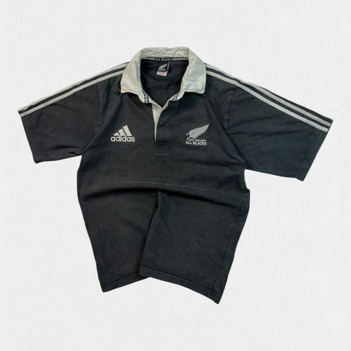 Vintage New Zealand all blacks 1999/00 Adidas rugby shirt (S)