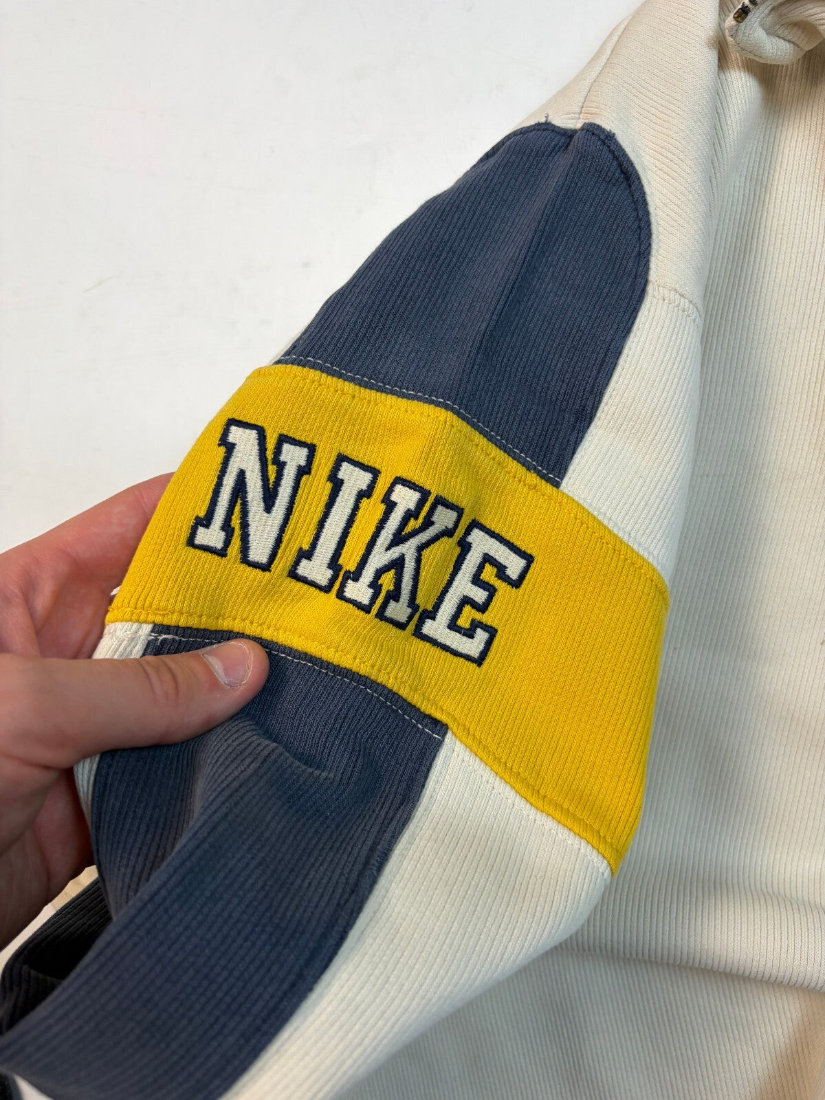 Vintage 90s Nike quarter zip sweatshirt (S)
