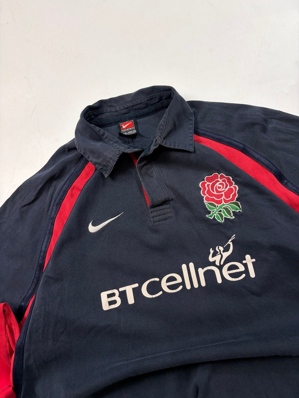 Vintage England 2001/02 Nike away rugby union shirt (M)