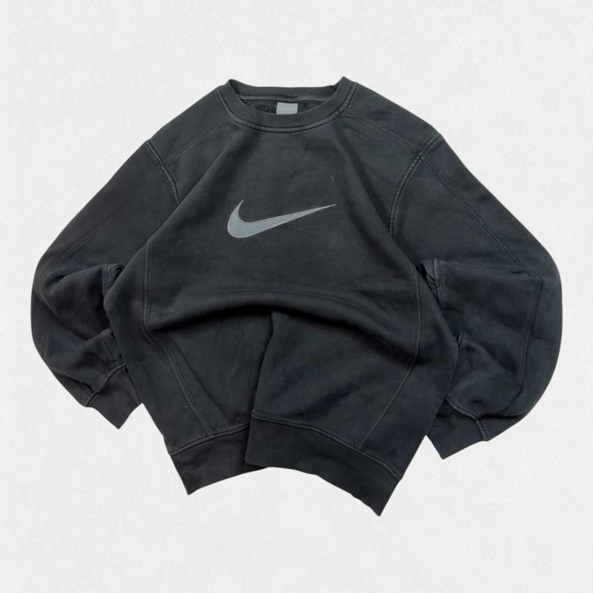 Vintage Y2K Nike centre swoosh sweatshirt (L)