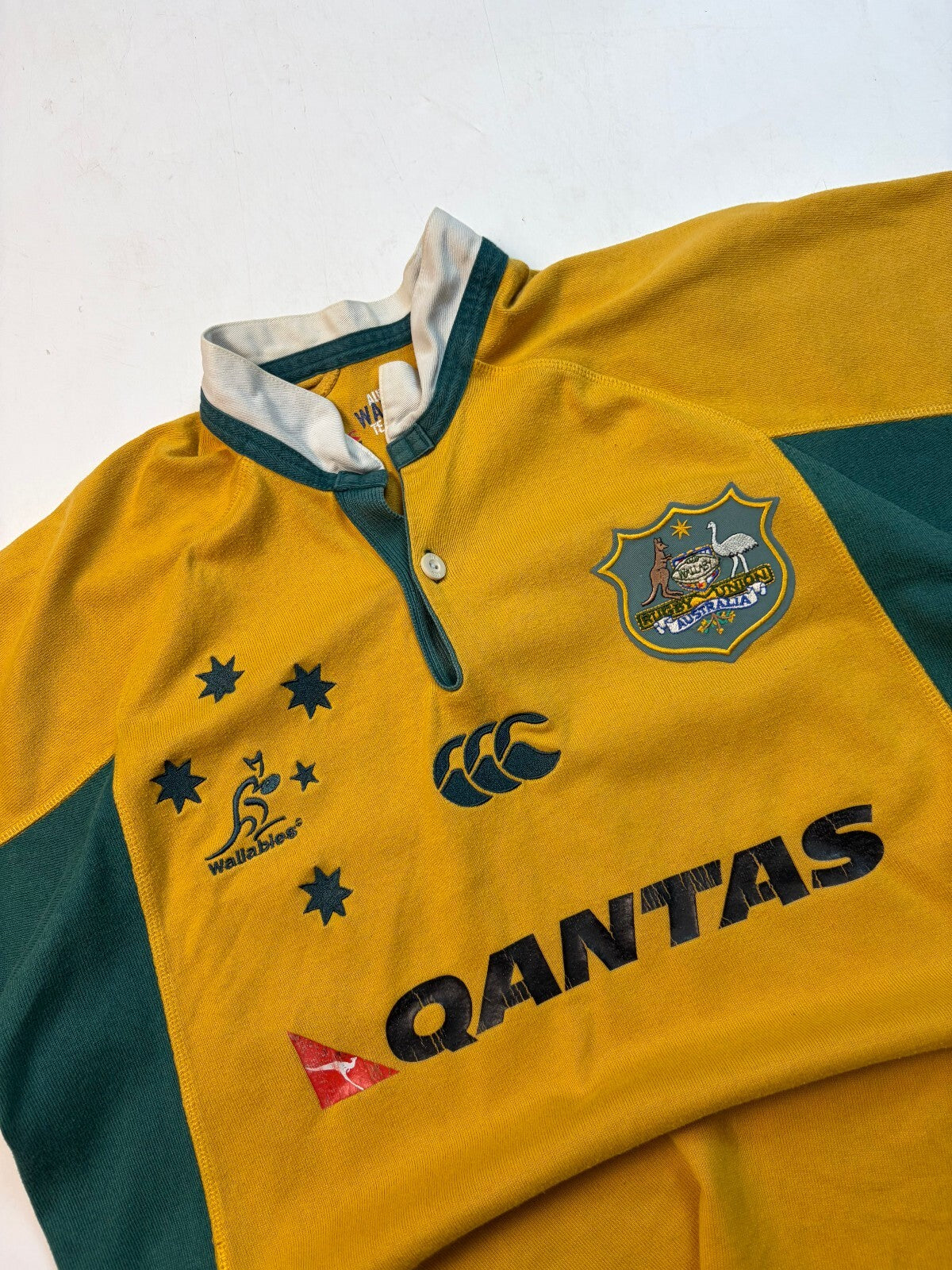 Vintage Australia 2006/07 Canterbury home rugby union shirt (M)