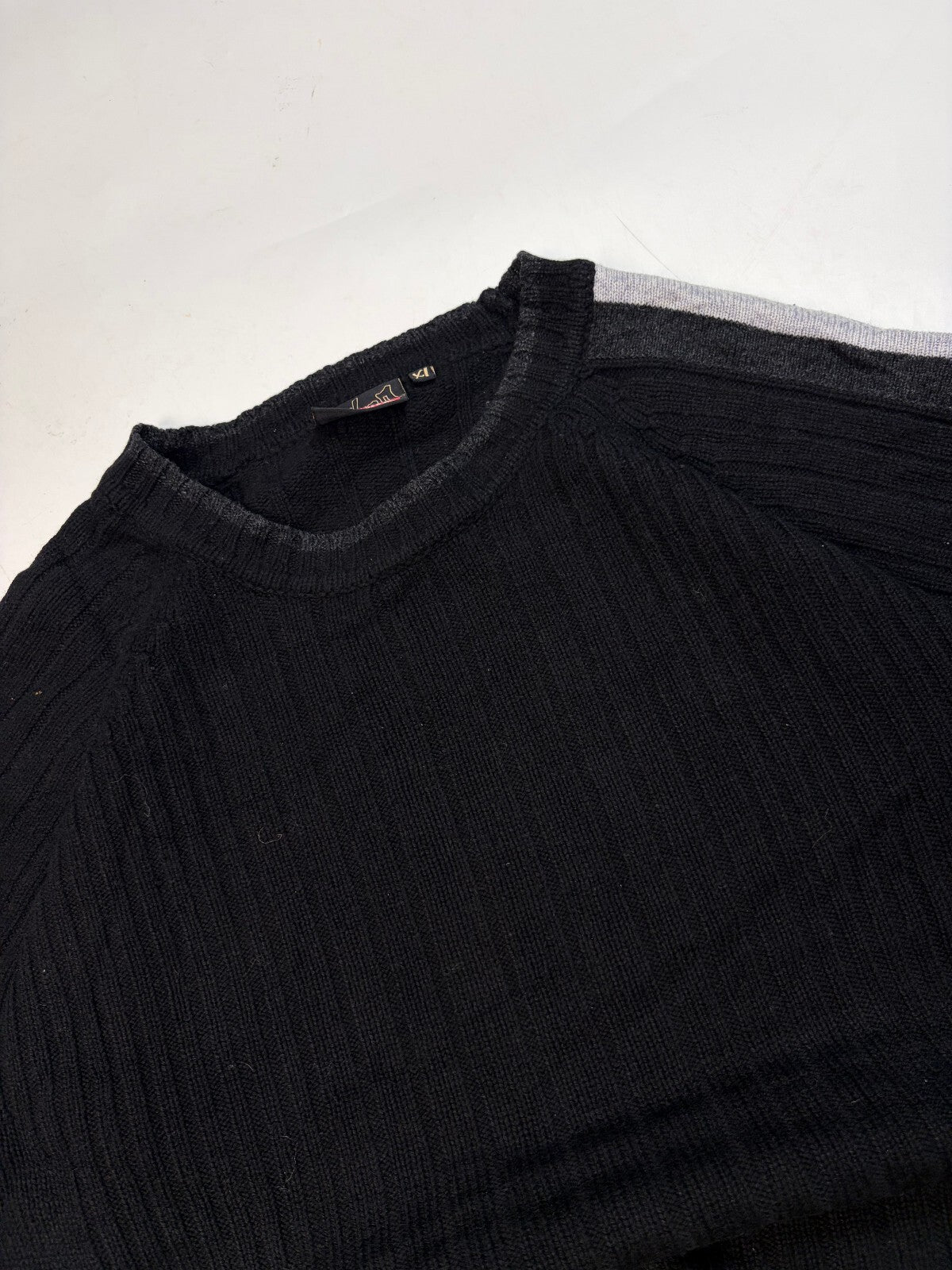 Vintage Y2K Quiksilver ribbed knit sweater (XL)