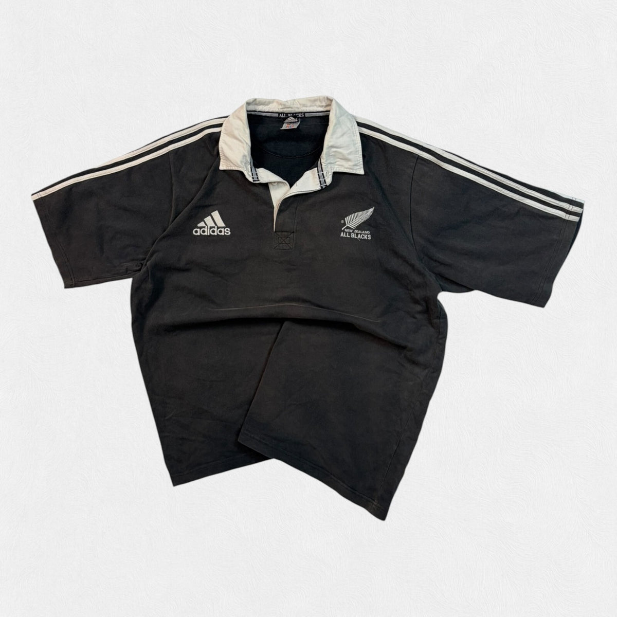 Vintage New Zealand all blacks 1999/00 Adidas rugby shirt (XL)