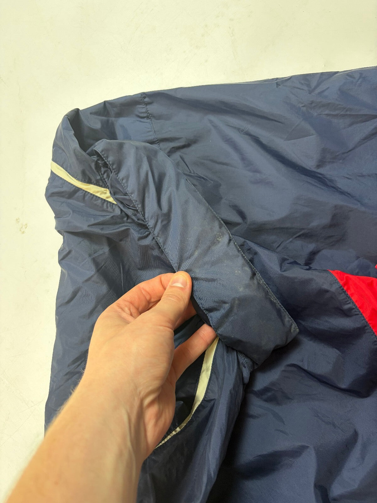 Vintage England 2004-06 Umbro football rain jacket (XL)