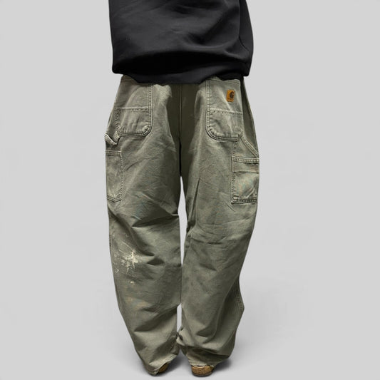 Vintage Carhartt B11 baggy carpenter pants (W38)