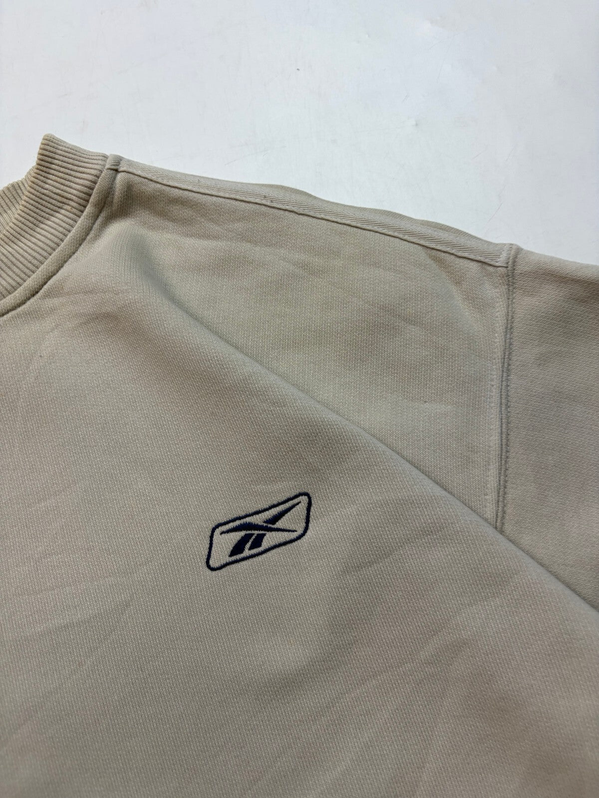 Vintage Y2K Reebok small logo sweatshirt (XL)