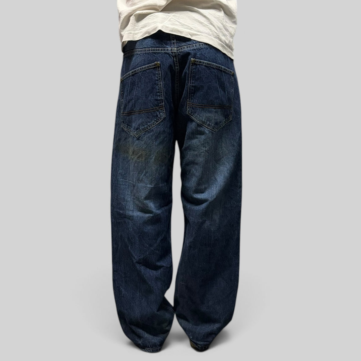 Vintage Y2K Ecko Unltd baggy hip hop jeans (W34)