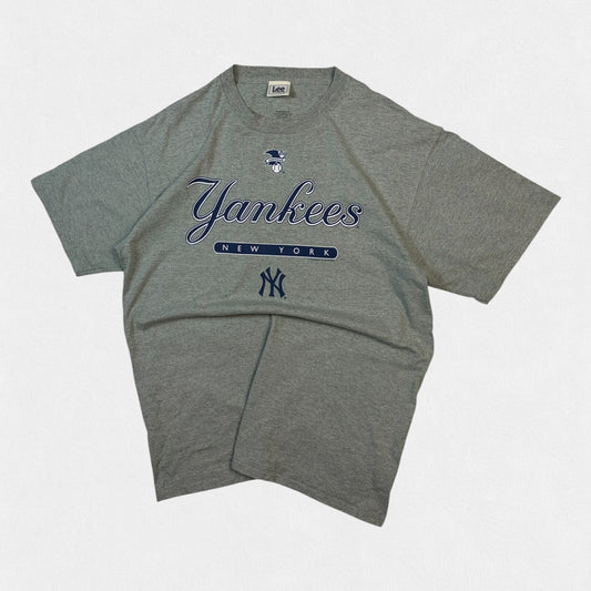 Vintage New York Yankees graphic tee (L)