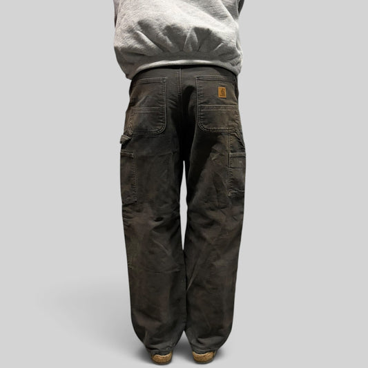 Carhartt paint splattered baggy carpenter pants (W32)