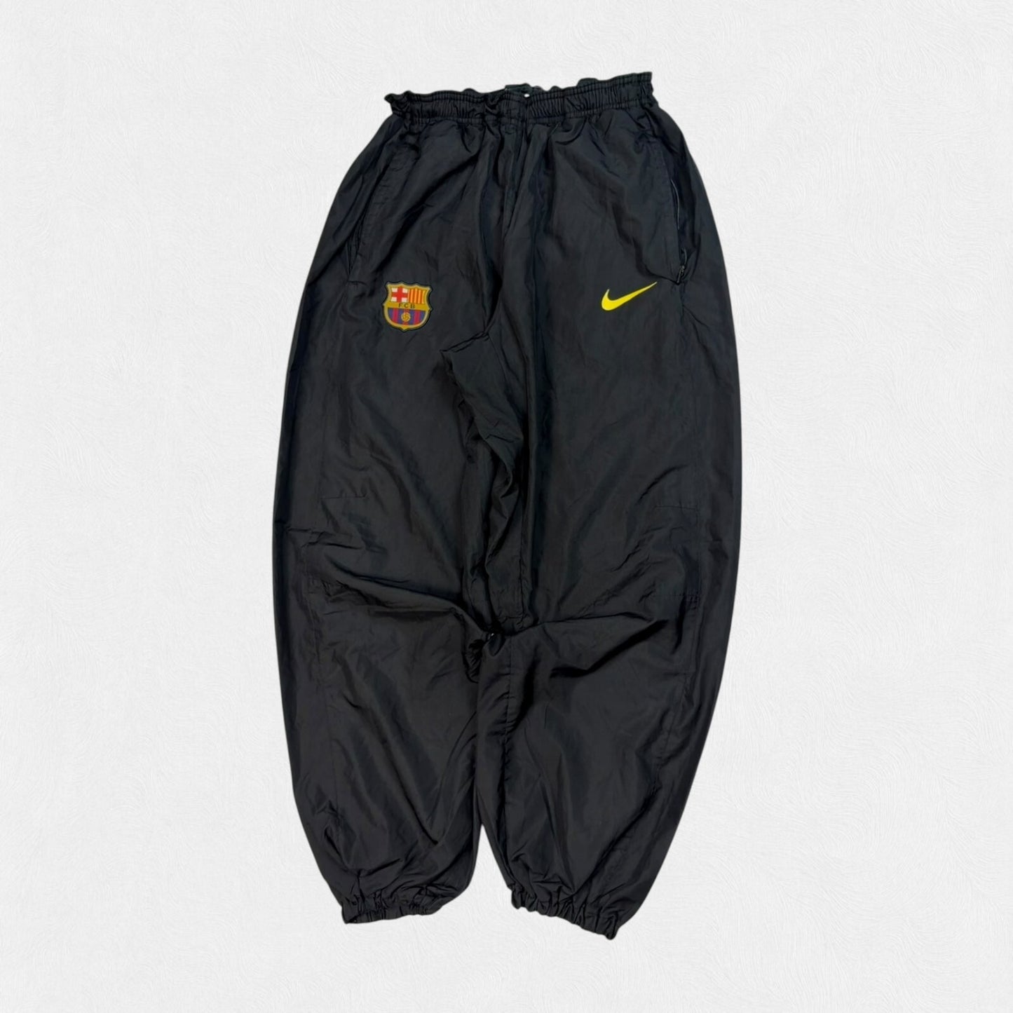 Vintage Barcelona 2010/11 Nike football baggy track pants (S)