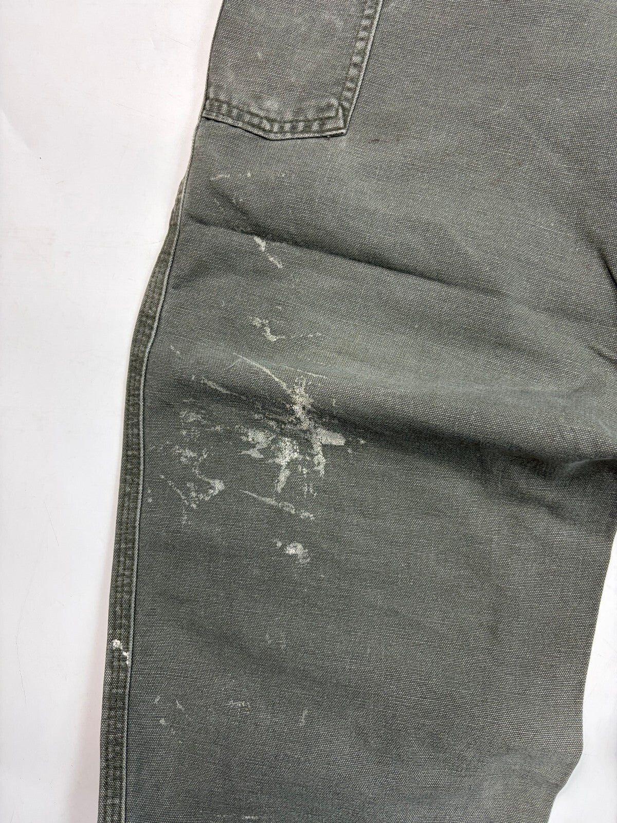 Vintage Carhartt B11 baggy carpenter pants (W38)