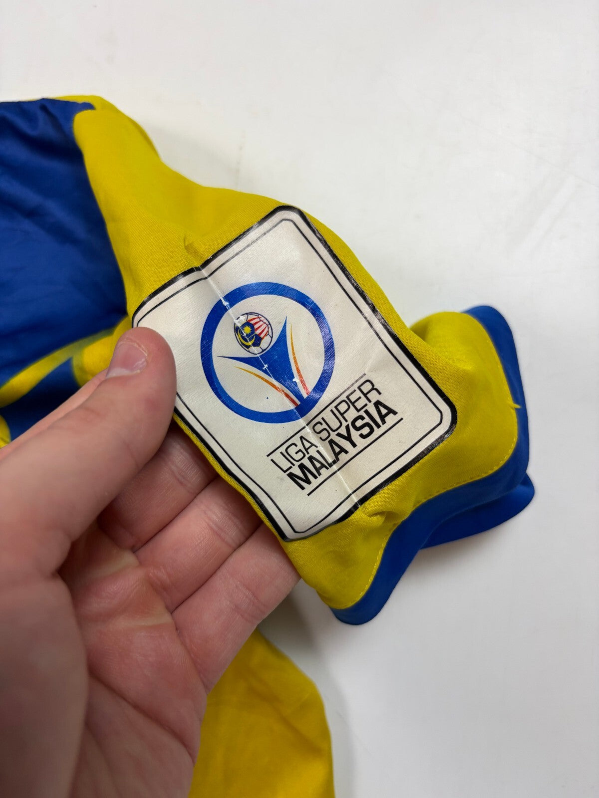 Pahang 2018/19 Fila home football shirt (XL)