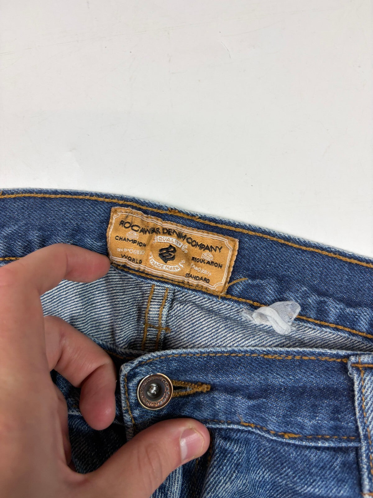 Vintage Y2K Rocawear baggy hip hop jeans (W36)