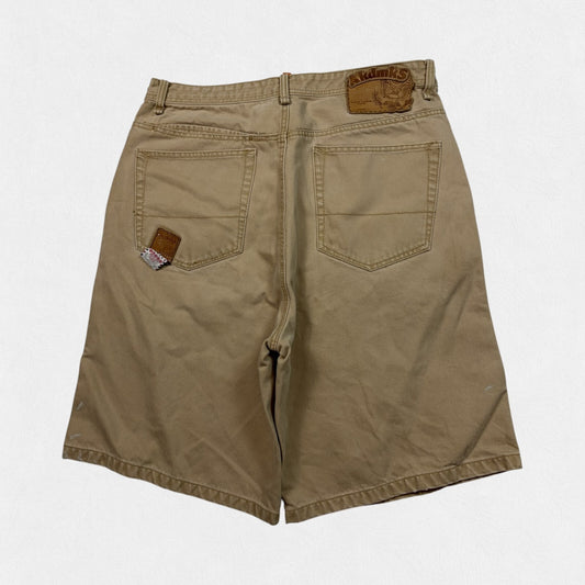 Vintage Akademiks baggy hip hop shorts (W38)