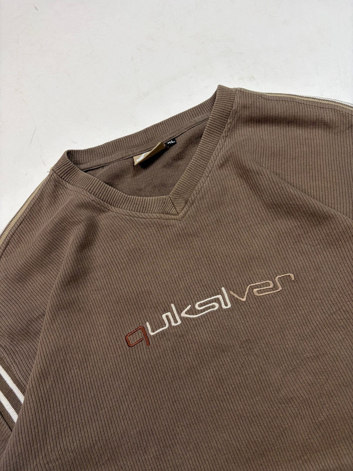 Vintage Y2K Quiksilver spell out sweatshirt (XL)