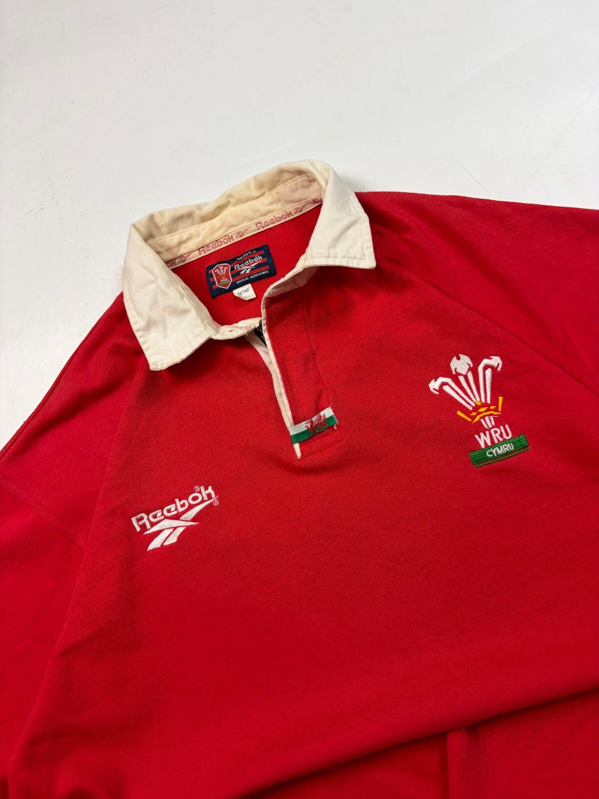 Vintage Wales 1996-98 Reebok rugby union shirt (XL)