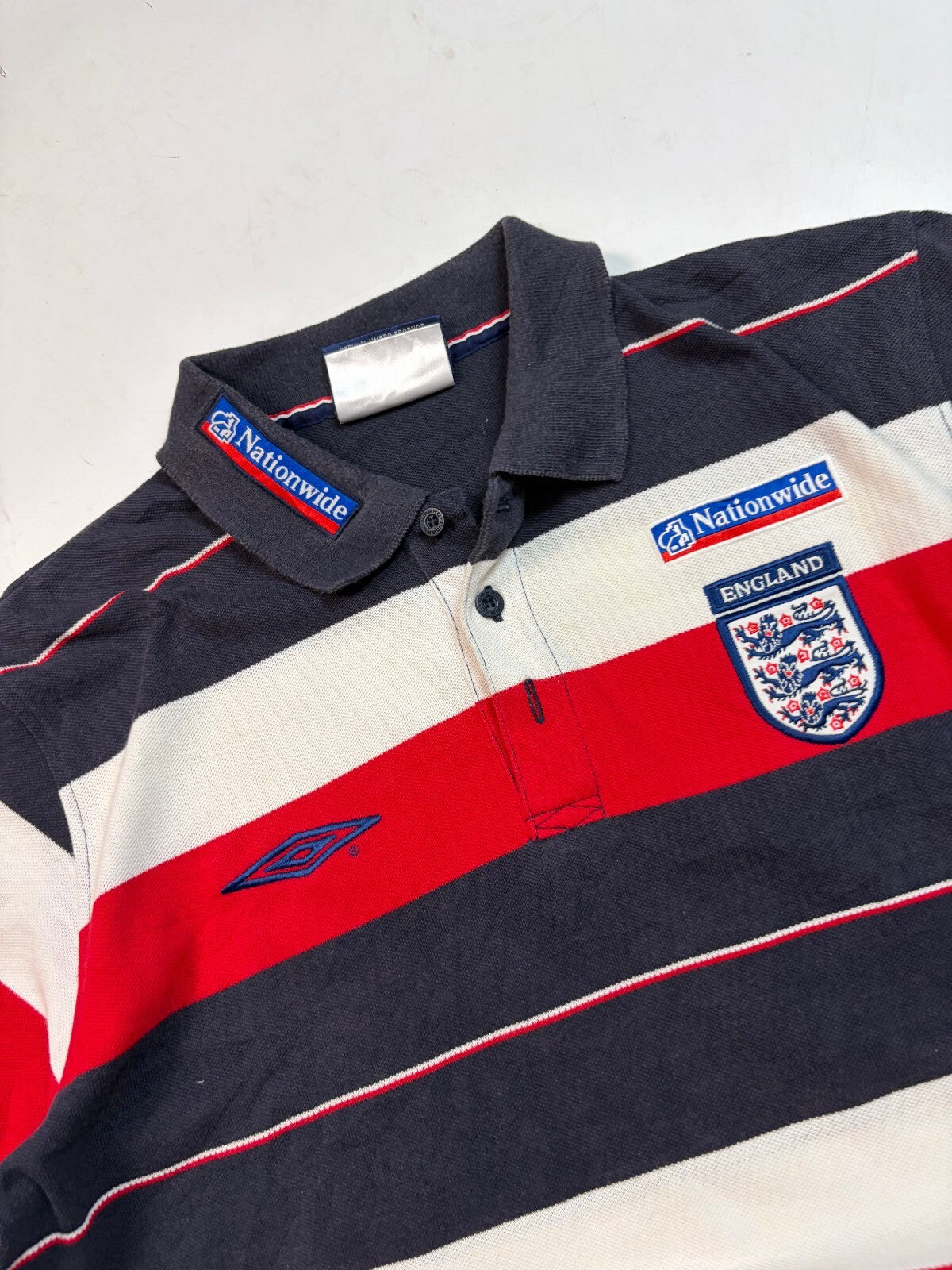 Vintage England 2002-04 Umbro football polo shirt (M)