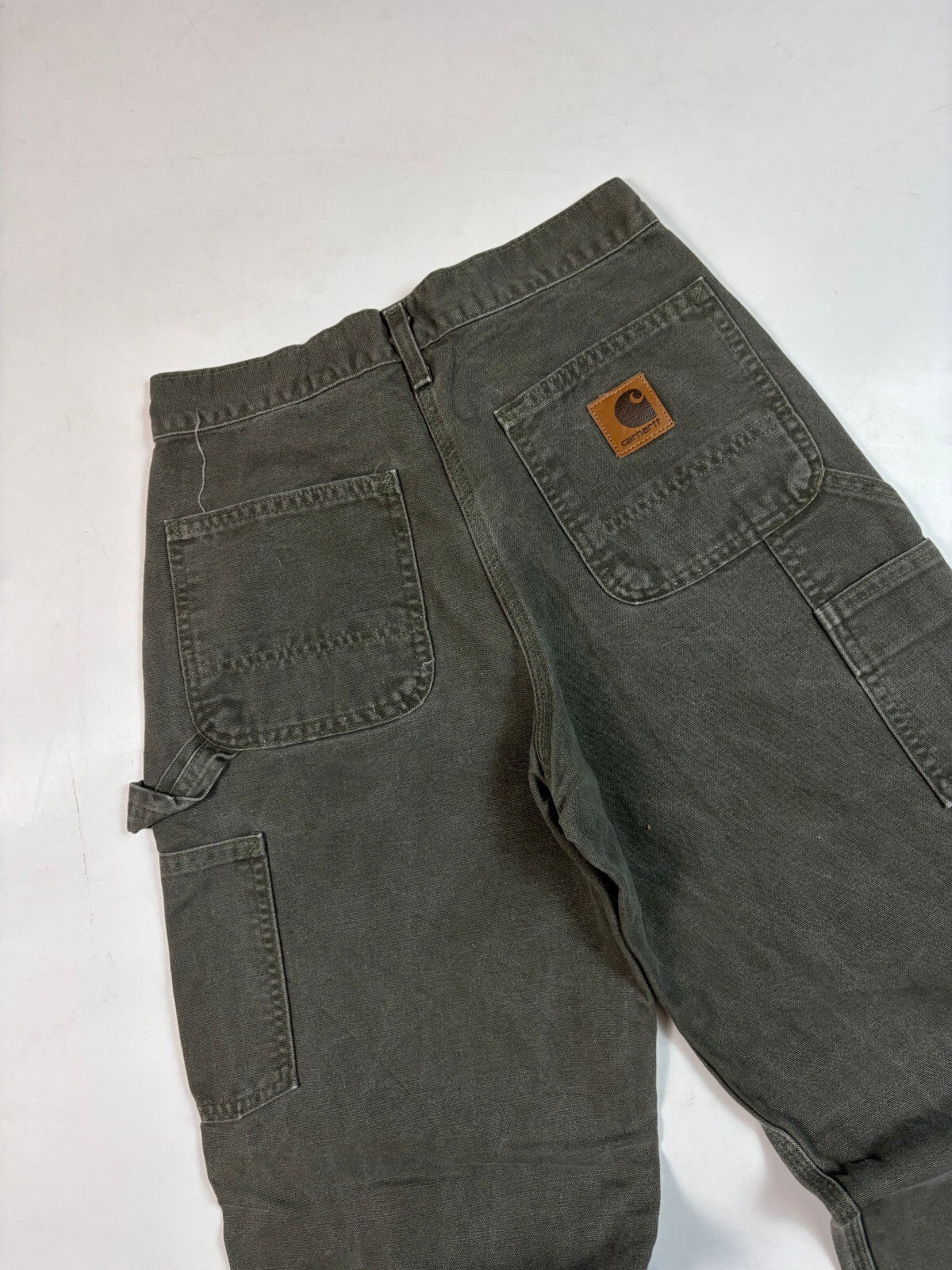 Vintage Y2K Carhartt paint splattered baggy carpenter pants (W28)