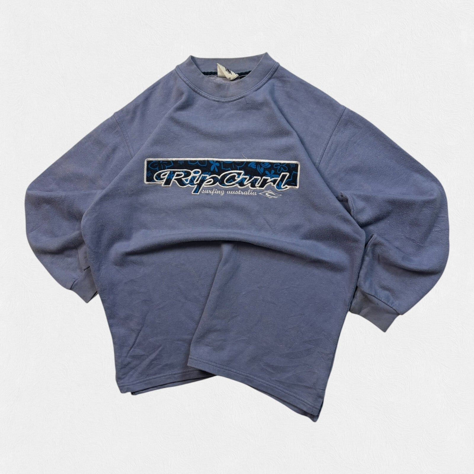 Vintage Y2K Ripcurl surfwear spell out sweatshirt (S)