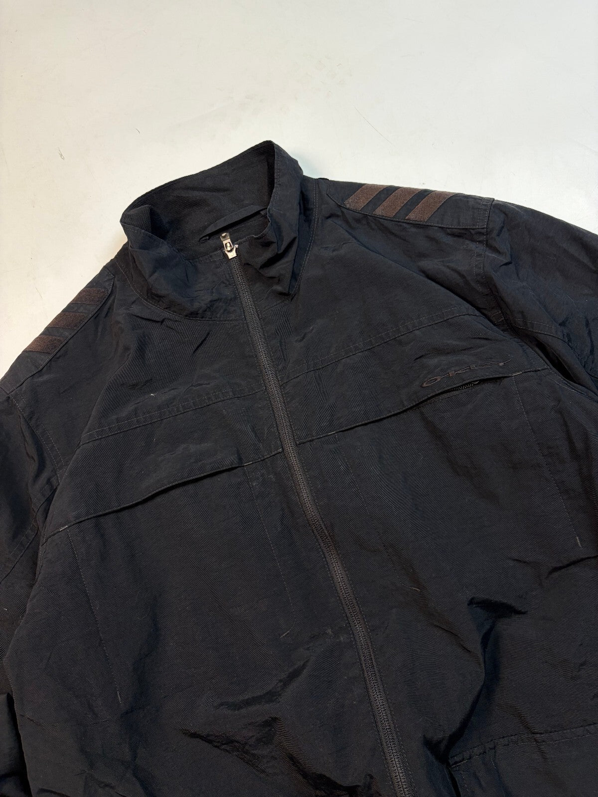 Vintage Y2K Oakley lightweight jacket (M)
