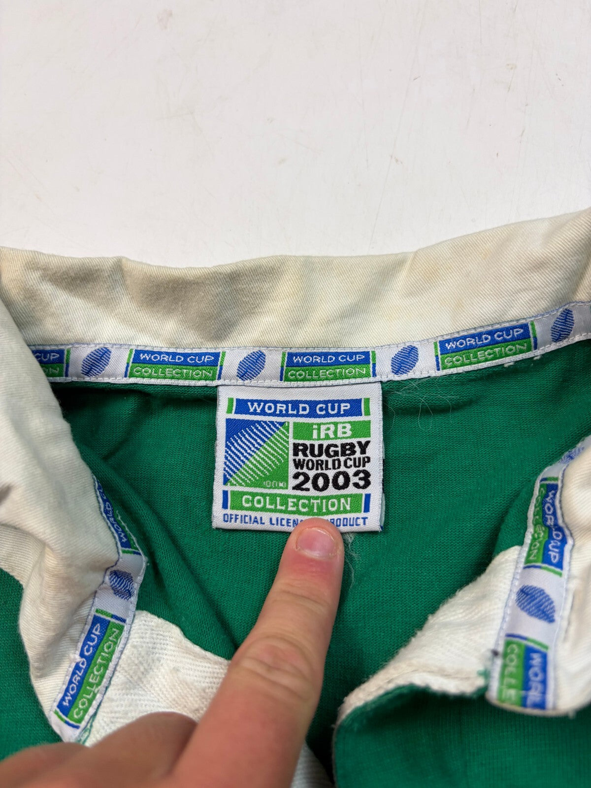 Vintage Ireland 2003 world cup rugby union shirt (XL)