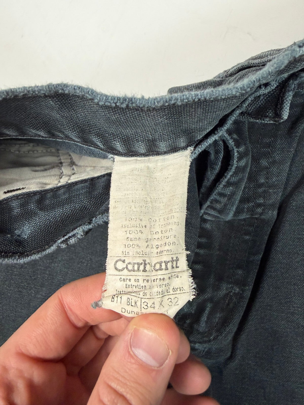 Vintage Carhartt paint splattered baggy carpenter pants (W34)