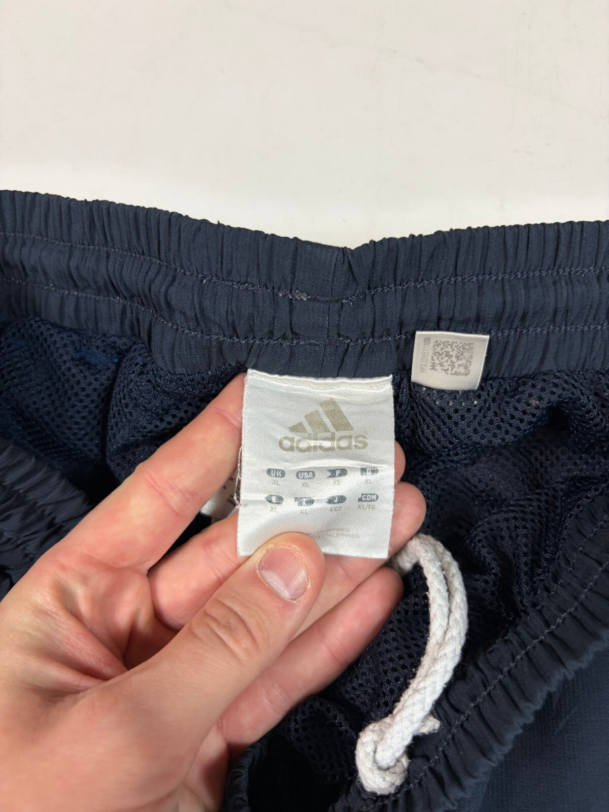 Vintage Y2K adidas side stripe baggy track pants (XL)