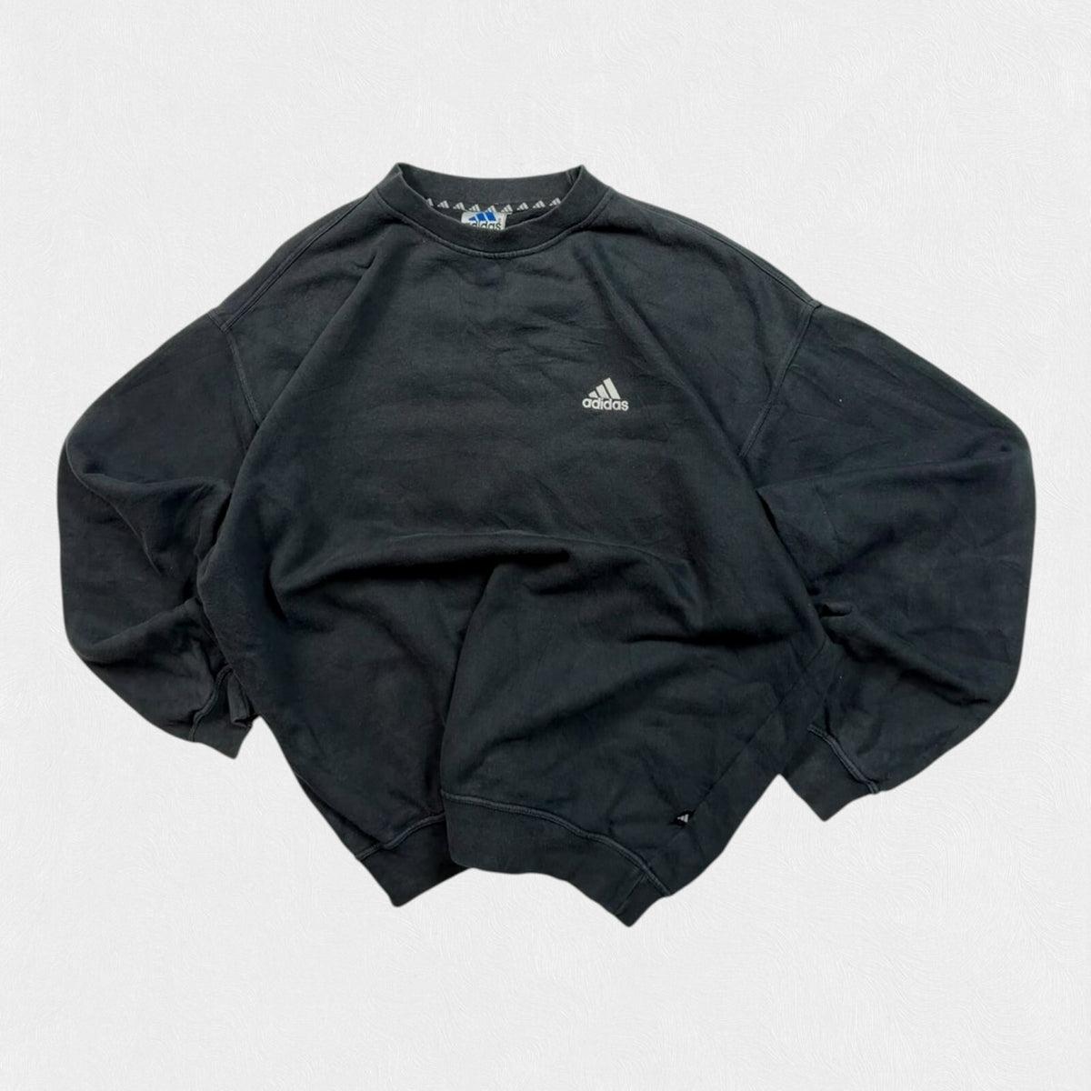 Vintage 90s adidas small logo sweatshirt (L)