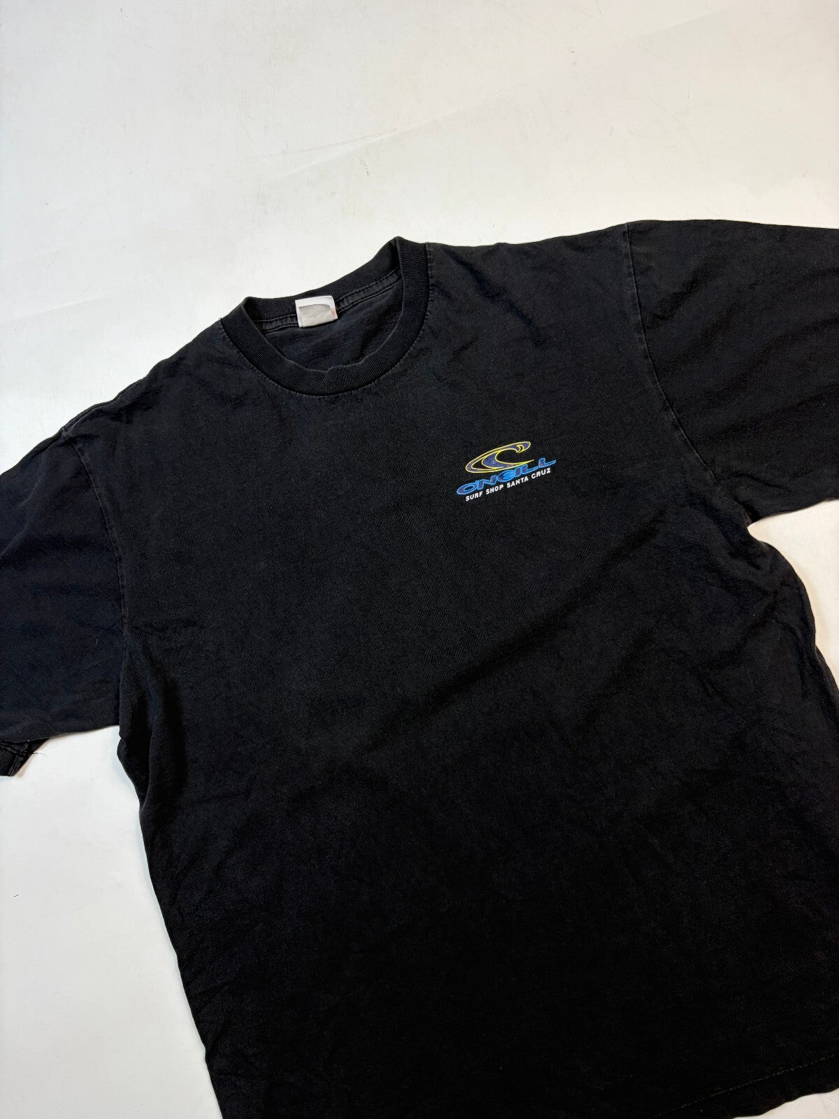 Vintage Y2K O'neill Santa Cruz surfwear graphic tee (XL)