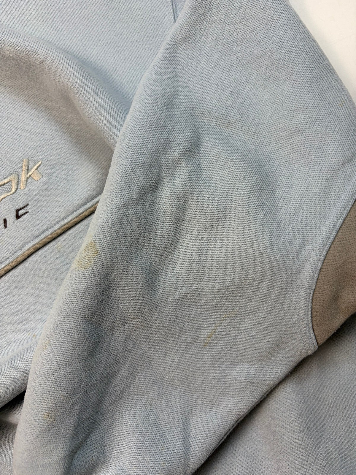 Vintage Reebok authentic spell out sweatshirt (M)