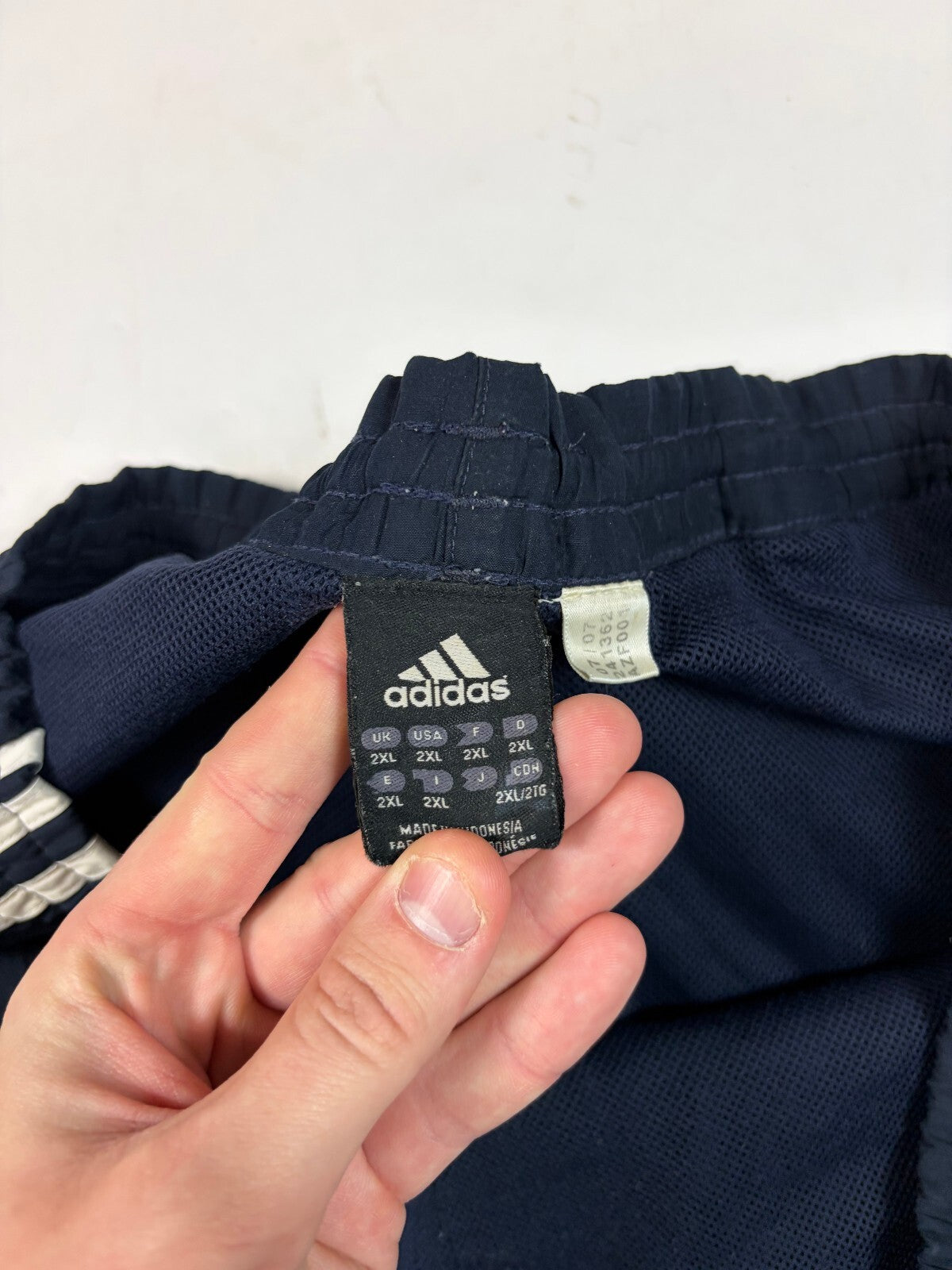 Vintage adidas side stripe baggy track pants (XXL)
