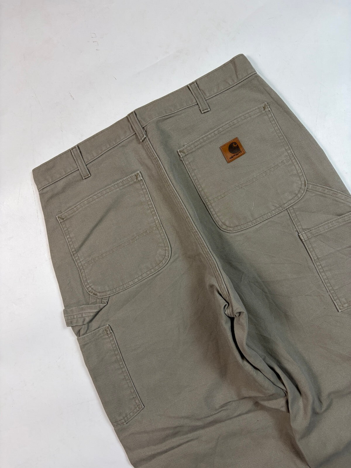 Carhartt wide leg baggy carpenter pants (W34)