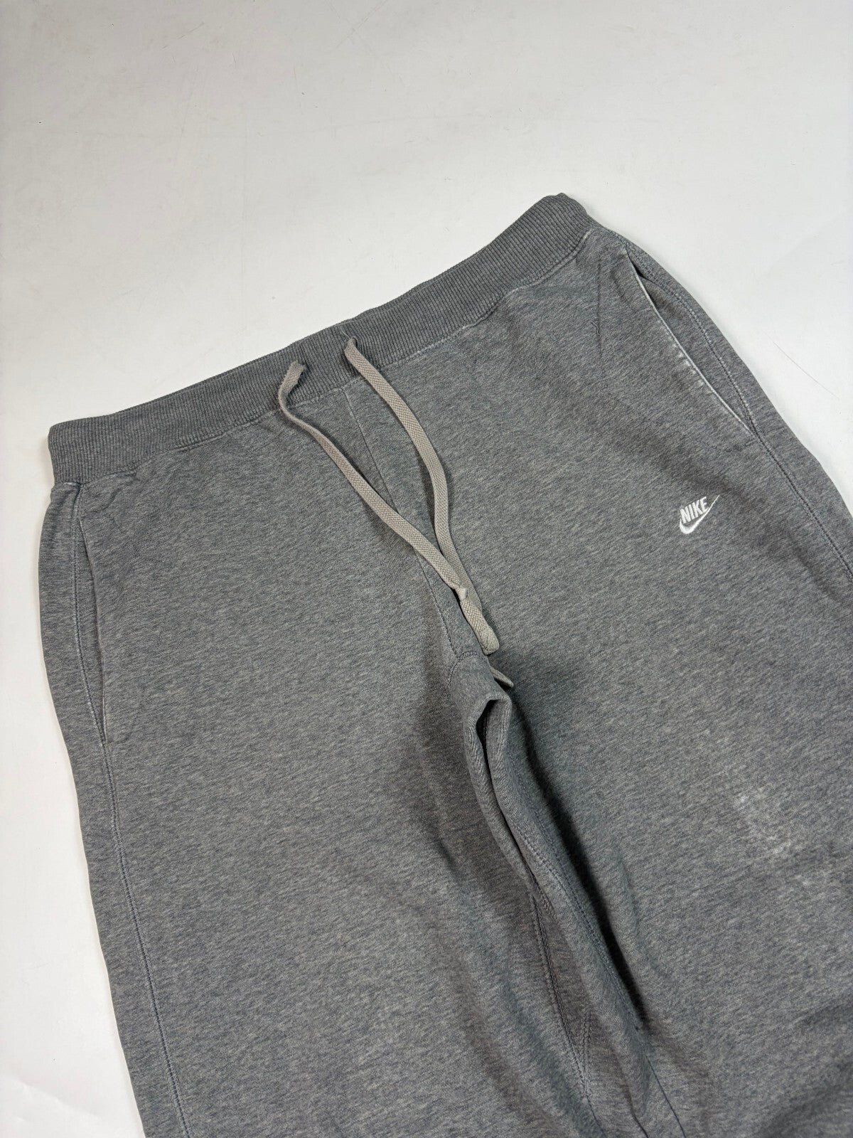 Vintage Y2K Nike baggy joggers (L)
