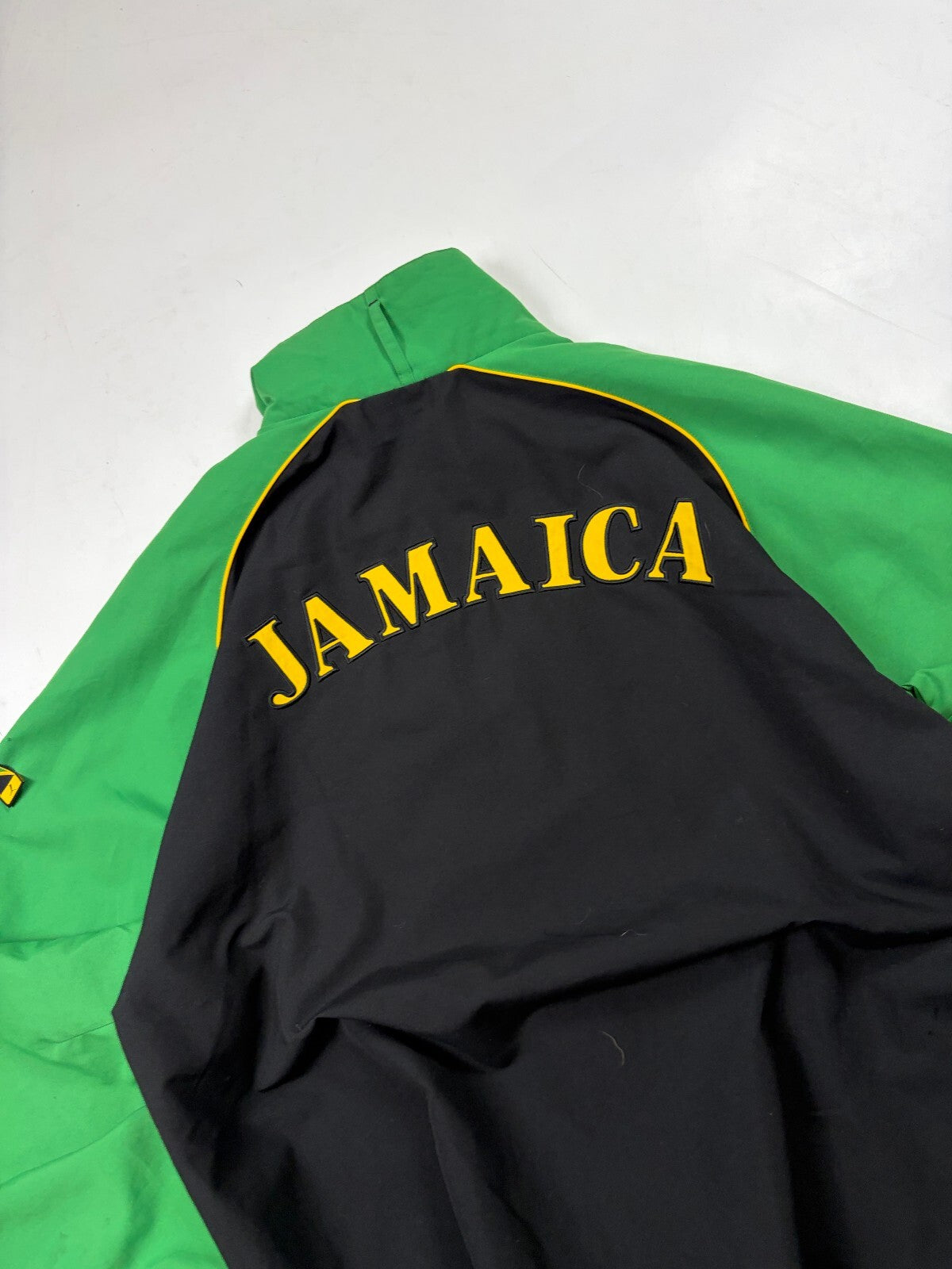 Vintage Y2K Jamaica Puma track jacket (XL)