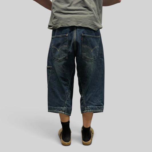 Y2K Levi's engineered twisted baggy jorts (L)