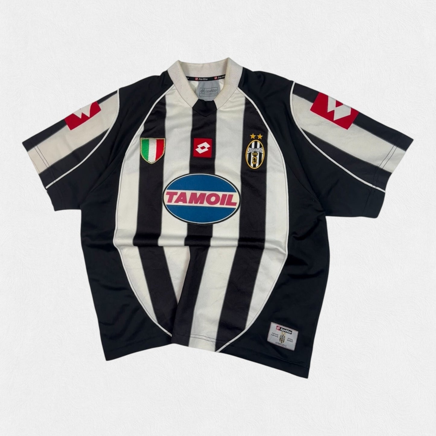 Vintage Juventus 2002/03 Lotto football shirt (L)