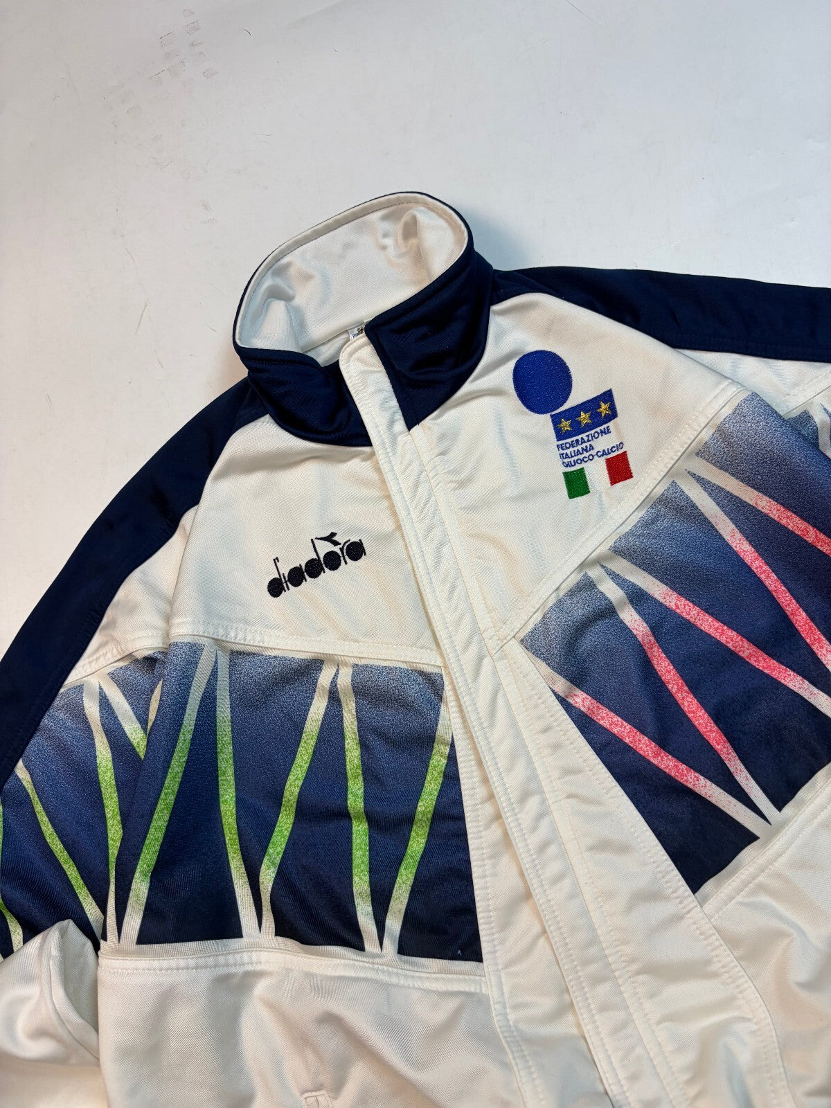 Vintage 90s Italy Diadora football track jacket (L)