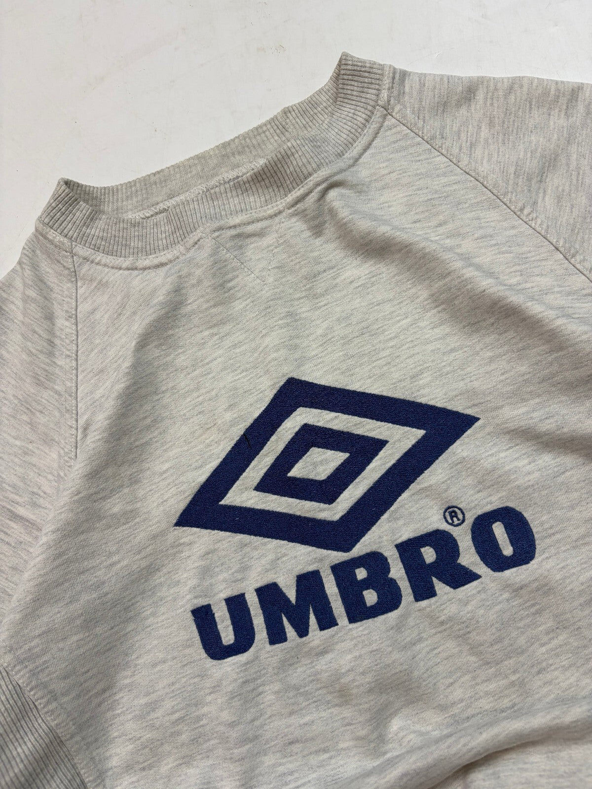 Vintage 90s Umbro pro training centre logo sweatshirt (M)
