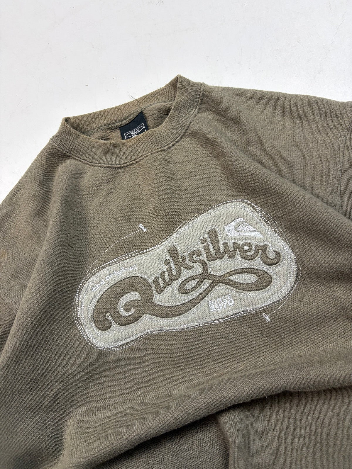 Vintage Y2K Quiksilver spell out sweatshirt (S)