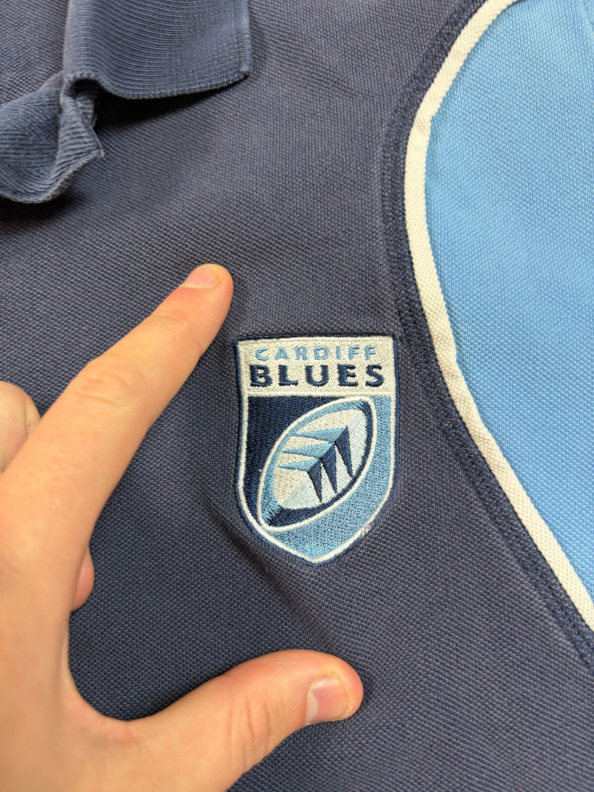 Vintage 2000s Cardiff Blues Canterbury rugby polo shirt (M)