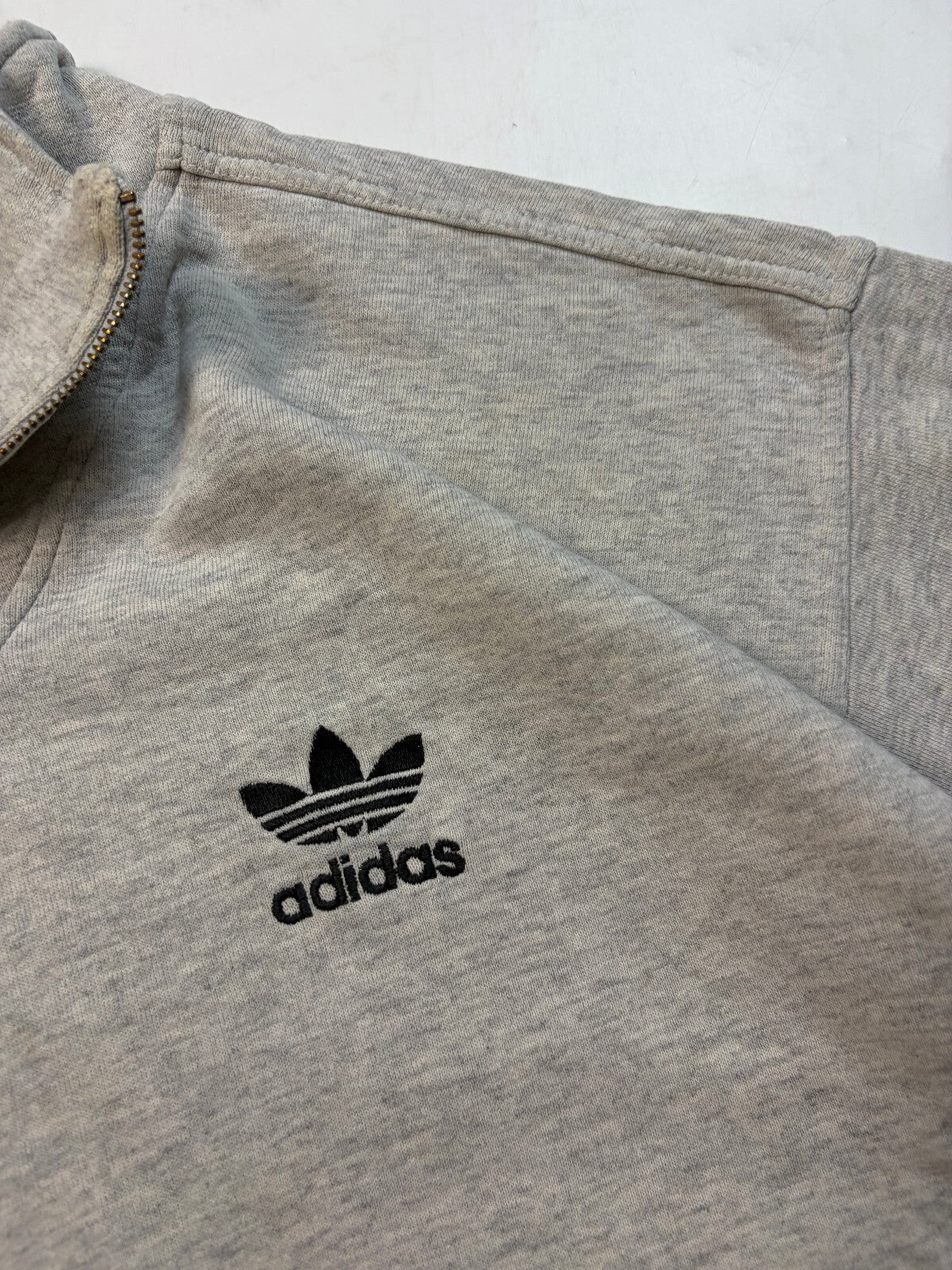 Vintage 90s adidas originals quarter zip sweatshirt (M)