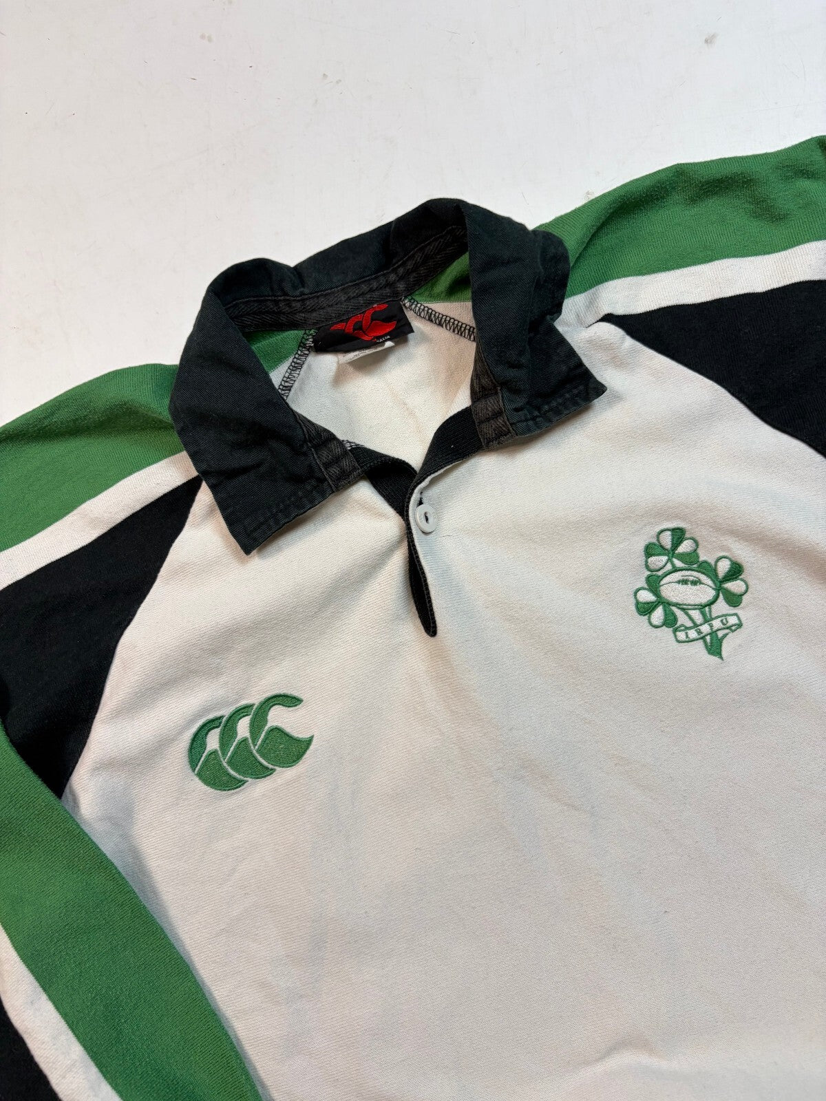 Vintage 2000s Ireland Canterbury training rugby union shirt (M)