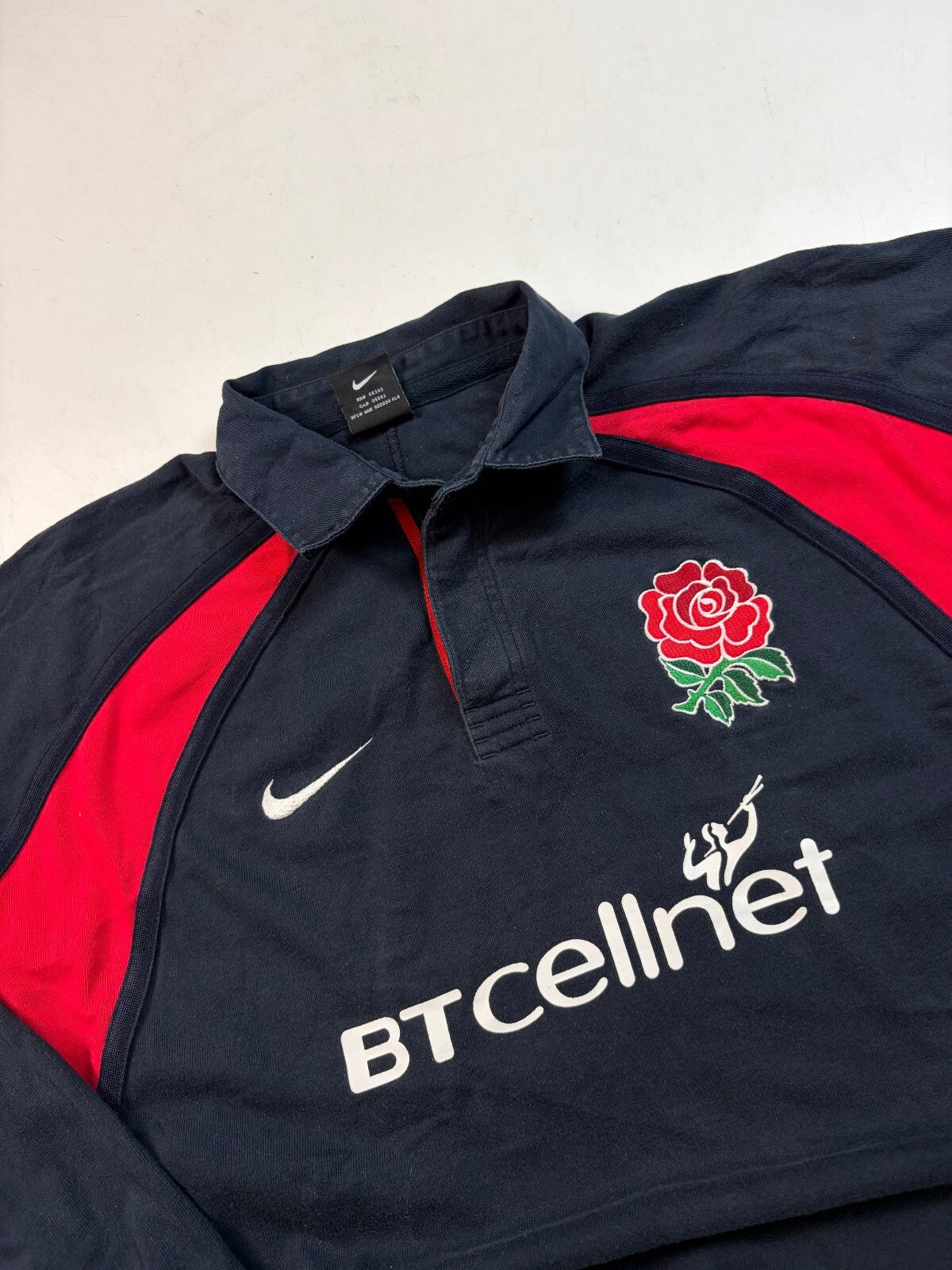 Vintage England 2001/02 Nike away rugby union shirt (M)