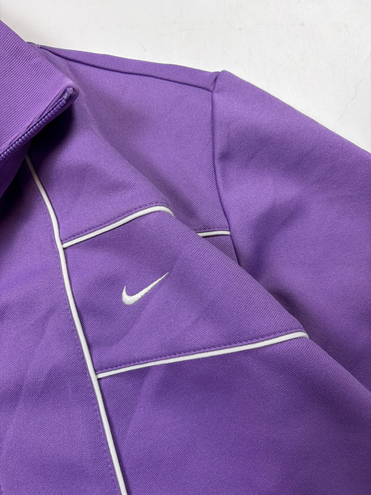 Vintage Y2K Nike track top (M)