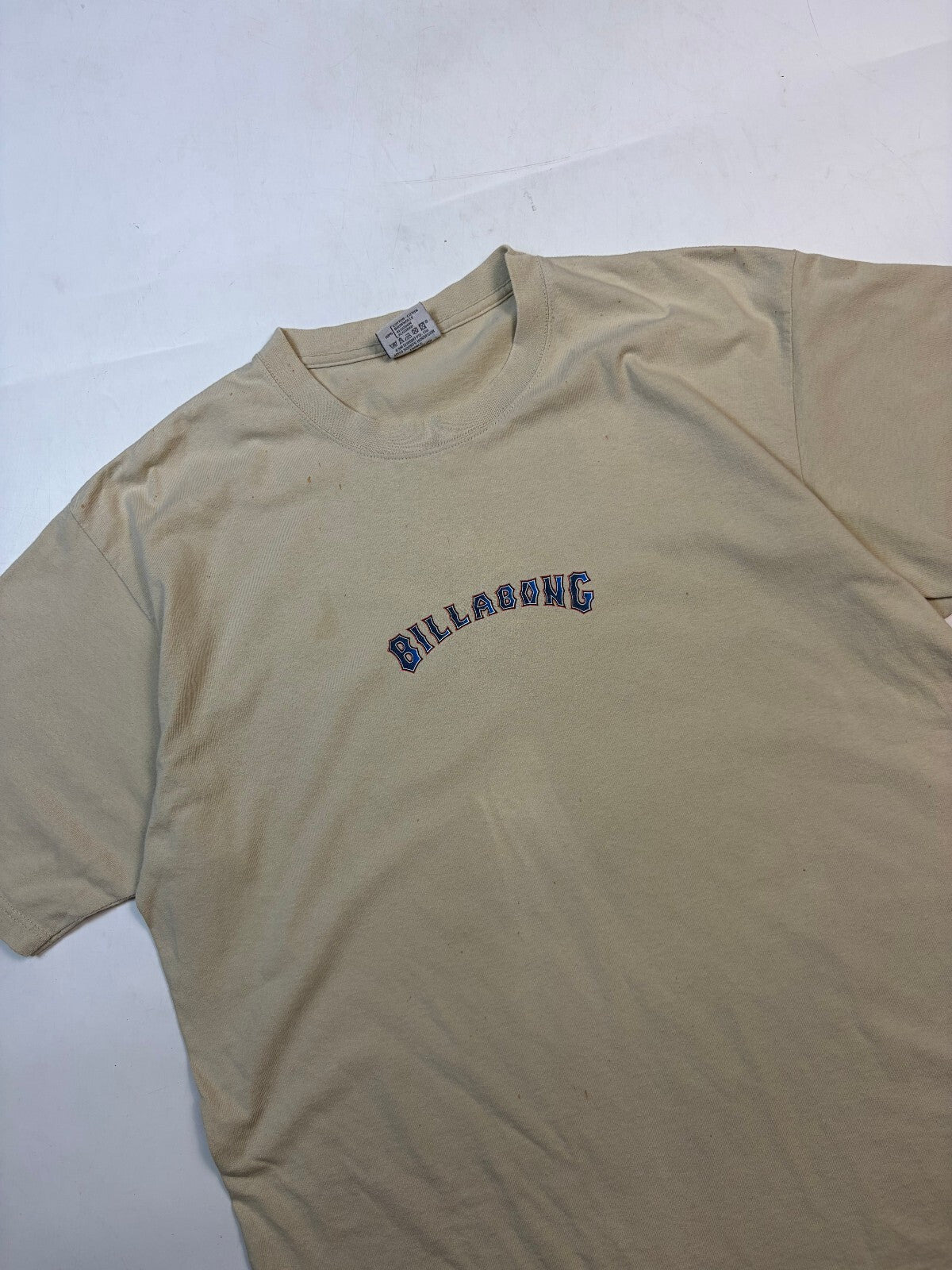 Vintage Y2K Billabong spell out tee (M)